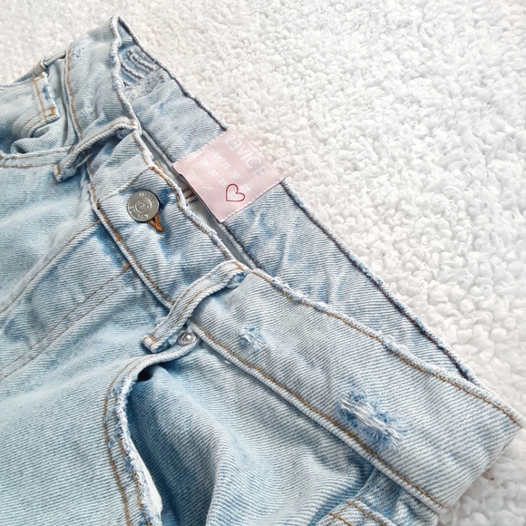 REVICE High Rise Distressed Bum Slit Straight Leg Boyfriend Jeans Size 32 - Picture 2 of 7